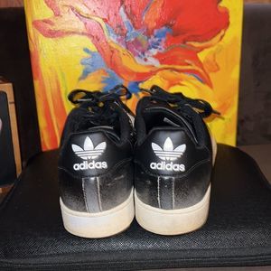 Adidas Shell toe with an original faded look very unique. Size 11 Mens
